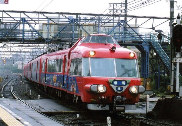 ozayo1965's tweet photo. そう言えば7011Fは青幕でした

①2004年アバレンジャーラッピング
②2005年P6代走、快速急行幕が見られました
③2007年普通列車
④おまけ　1987年撮影の現役白帯時代

#名鉄 #7000系 #7011F https://t.co/aonCrmqQk2