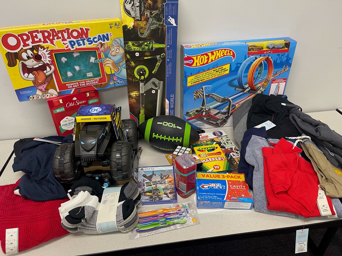 American Pipe &amp; Supply was proud to support True Vine Evangelical Church as they collected donations this holiday season. APS adopted 5 children and helped make their Christmas special! #HappyHolidays