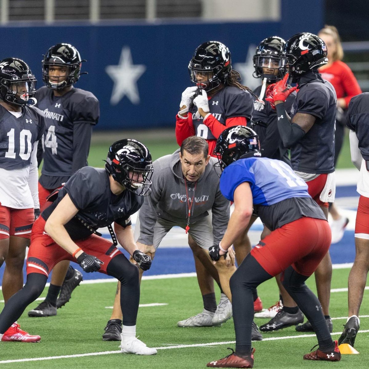 CottonBowlGame's tweet image. Back to business for game week. 🏈🤠 #LikeNoOther | #Bearcats