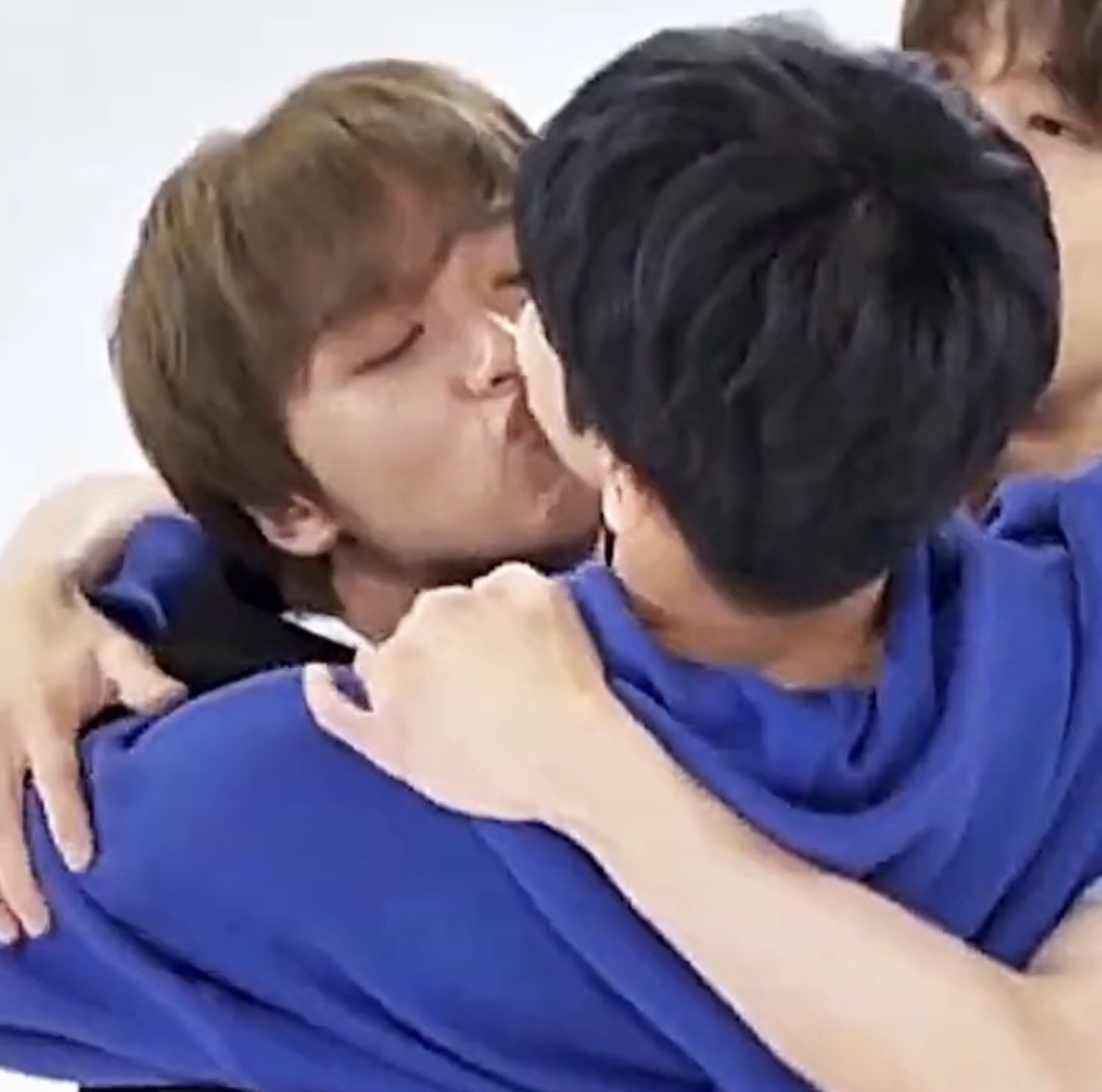 L1N_N0doubt's tweet photo. 얘네 덕분에 인생이 너무 달달하다고 https://t.co/7NSMKqE2eh