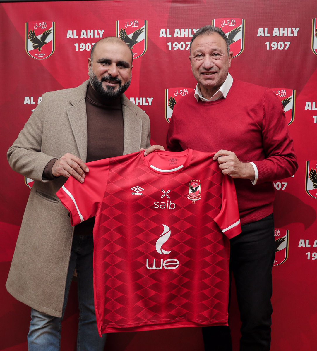 khalilalbalush1's tweet photo. تشرفت اليوم بلقاء الكابتن محمود الخطيب 

الاسطورة الحية لاعباً ورئيساً للنادي الأهلي
وسعيد جداً بهذا التكريم 
شكراً لهذا الكيان
شكراً لجماهيره https://t.co/73sRo86UyJ