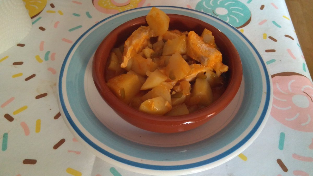 BeerSearcherApp's tweet image. III Edición Cuñades Tapas Awards:
1° Cazuela otoñal y La tentación de Eva (empatados a 40'5 puntos).
3° Carrillera a última hora con reducción de paté de manzana (40 puntos).
4° Huerto marinero (37'5 puntos)