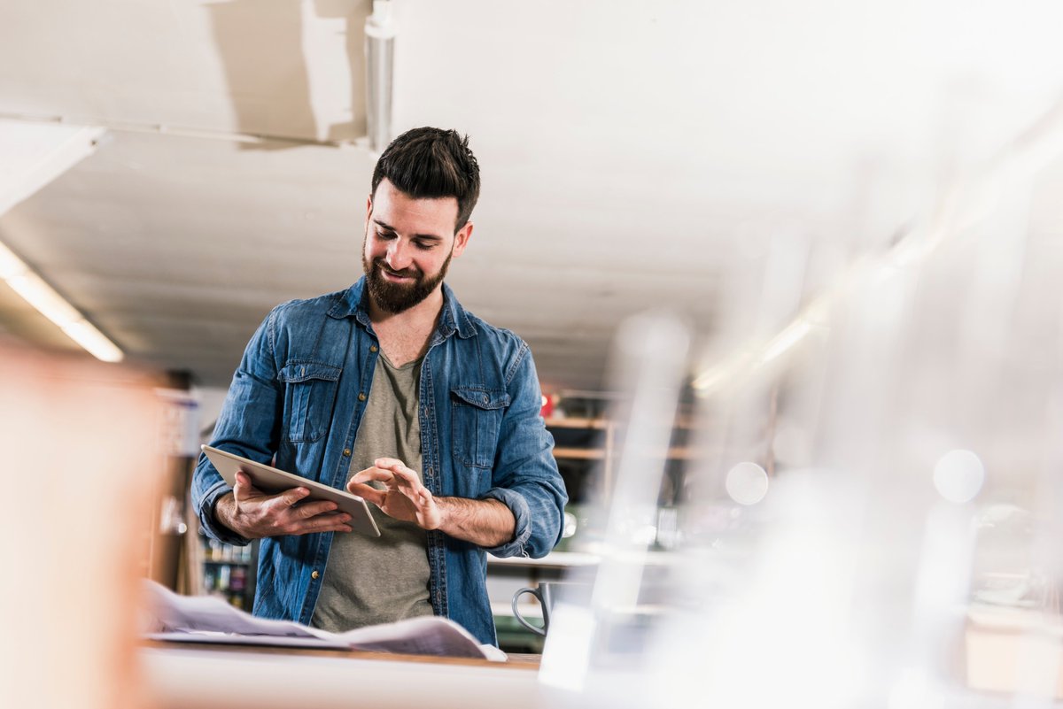 bibliotheekhp's tweet photo. Laatste kans om te reageren op onze vacature Specialist Marketing en Communicatie. Bruis jij van goede ideeën om aan het imago en de zichtbaarheid van de Bibliotheek en al onze activiteiten te werken? Je kunt nog reageren t/m maandag 3 januari!
https://t.co/zoZyptyM37 
#vacature https://t.co/EnHogmfjk2