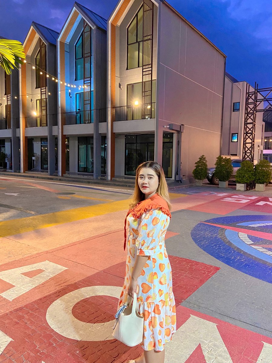 AiladaLooklem's tweet photo. เป็นคนผอมไม่ได้แล้วแหละ เพราะทุกวันนี้เป็นคนสวย🤭😂 https://t.co/E6B6xbolxB