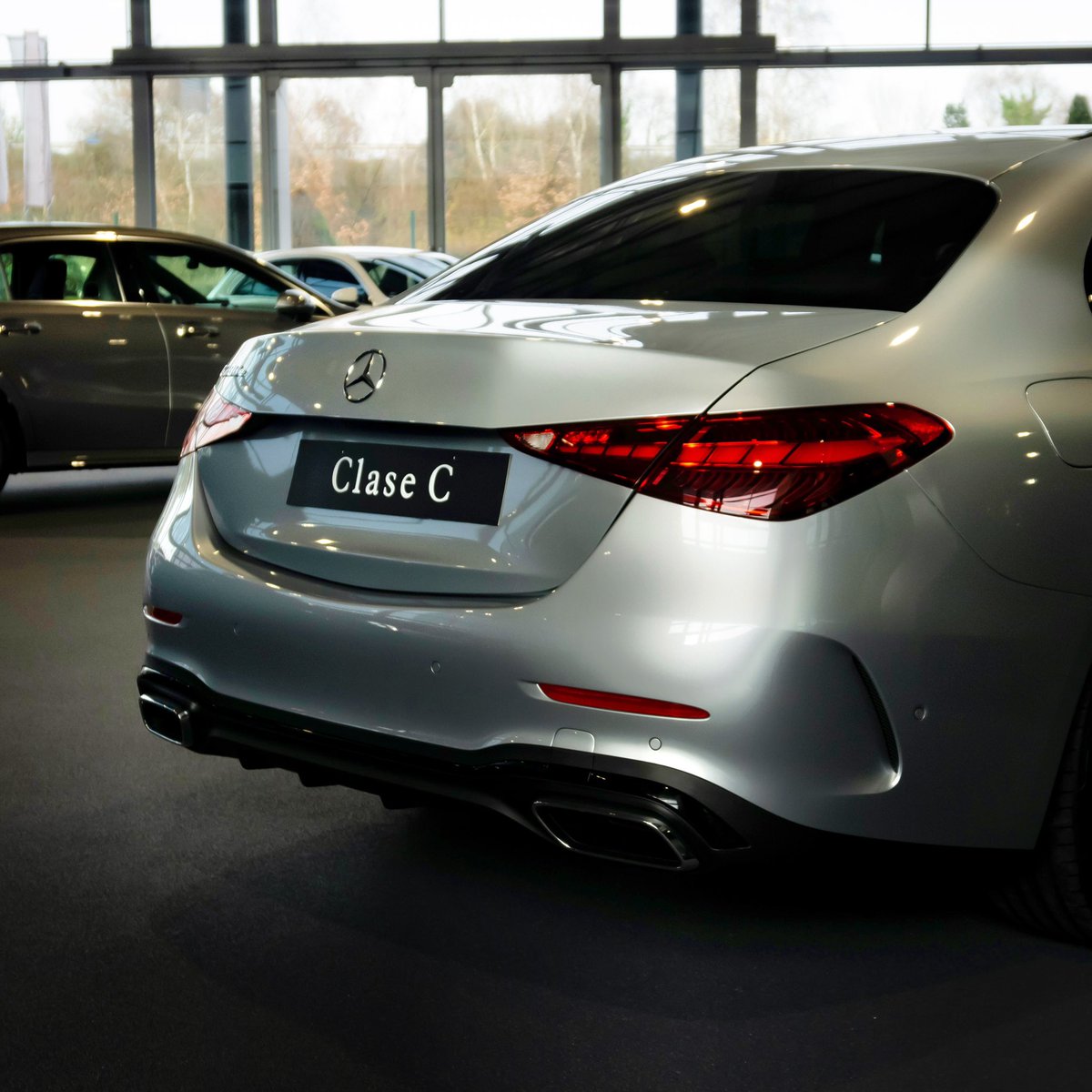 grupoadarsa's tweet photo. ¿Híbrido Enchufable con más de 100 Km de autonomía eléctrica?
🆕 Nuevo Clase C 300e
👉 https://t.co/AkLTMYtekP
Nuestro objetivo, tu confianza.
#Adarsa #MercedesBenz #NuevoClaseC #Cclass #híbridoenchufable #mblovers #mbcreator #friendsofbenz @mbenzespana https://t.co/ZsEf2KLWxw
