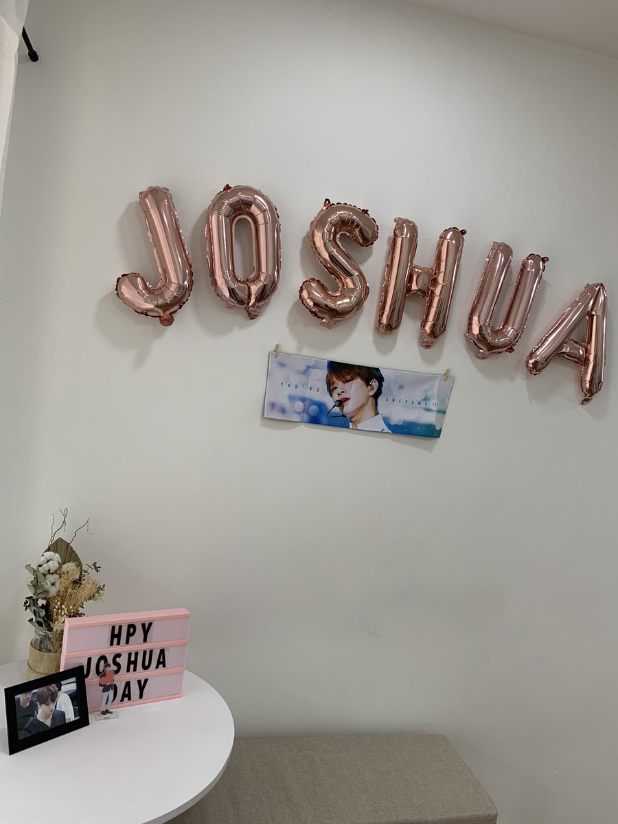 yixingmi1007's tweet photo. Thanks for organising ππβ¨β¨
Happy advanced birthday shuaaa π¬π¦πβ¨
#MELLIFLUOUSHJS @MellifluousHJS https://t.co/kj1fZWx97q