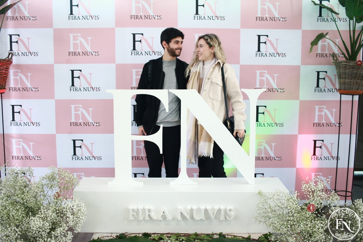 Esperamos que en Fira Nuvis pudierais encontrar todo lo que necesitabais para vuestro gran día💕
.
#modanupcial #noviasdiferentes #noviasconestilo #bodasbarcelona #Pedida #SíQuiero #DiaB #Bridetobride #Weddingdesign #TrueLove #WeddingStyle #noscasamos #bodacivil