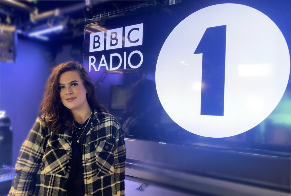 AND THATS MY 2ND (I refuse to say last!!) SHOW COMPLETED FOR <a href="/BBCR1/">BBC Radio 1</a>. It’s an absolute dream come true to chat away on my favourite station that got me through all sides of life growing up!! Thanks to <a href="/ahj/">Aled Haydn Jones</a> for giving me a spotlight this Christmas and to my kick-ass producers too❤️