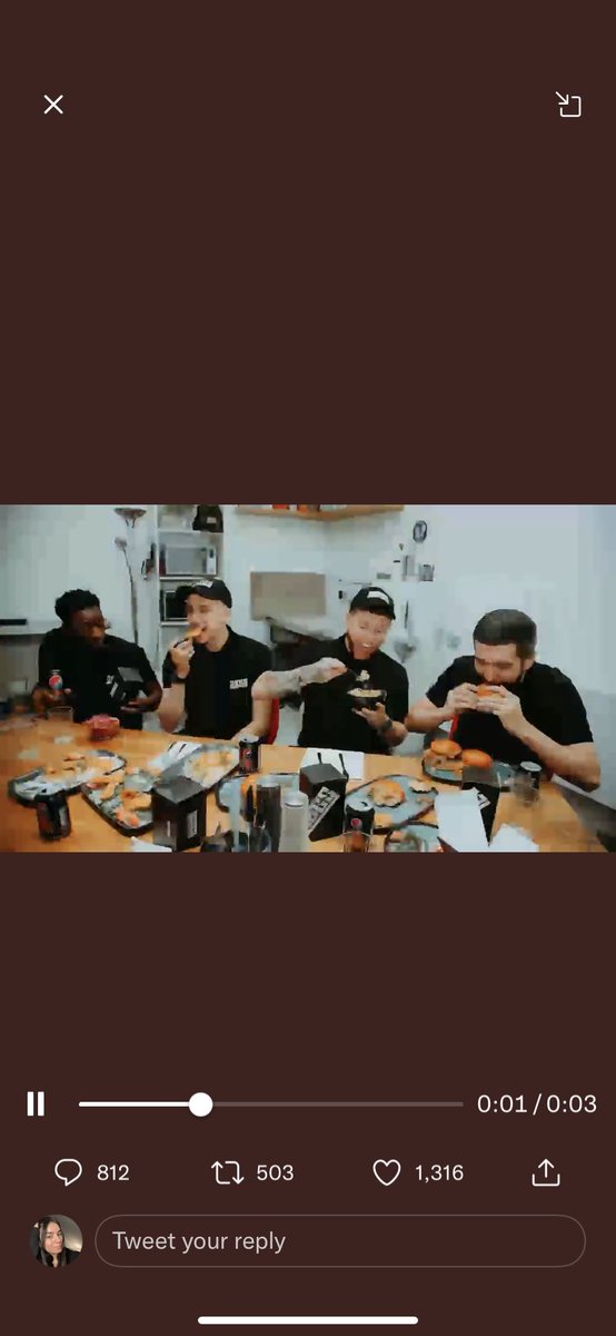 _gemmagilbertt_'s tweet photo. @eatsides Done it🙌🏽 https://t.co/u3VCFmoci3