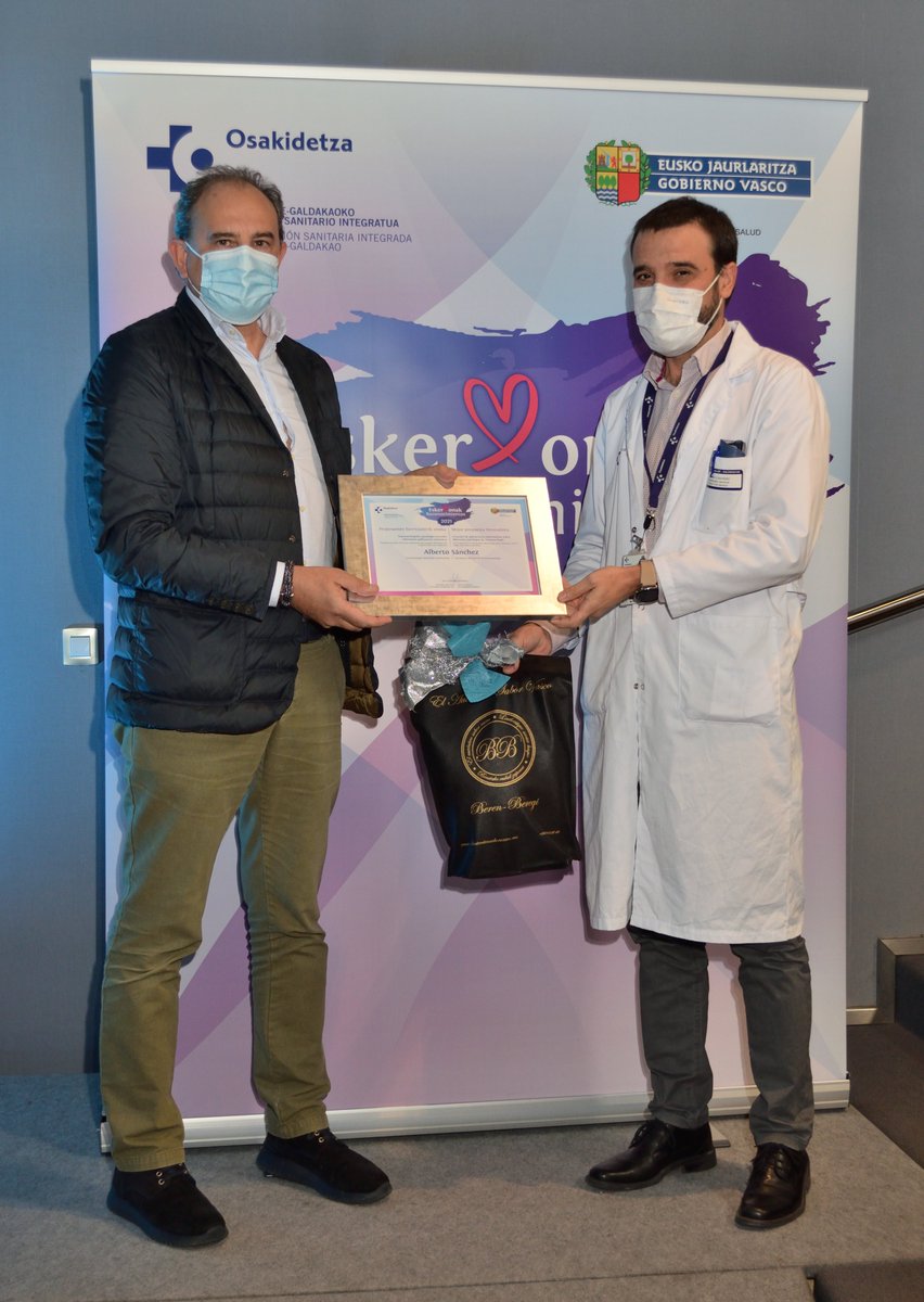 OSIBGaldakaoESI's tweet photo. 🔴Mejores Prácticas Innovadoras:
1⃣Creación de aplicaciones de Traumatología y Neurología para dispositivos móviles, elaboradas por el traumatólogo Alberto Sánchez. En total, ha desarrollado 8 apps (casi todas destinadas a pacientes): hombro, cadera, rodilla, columna https://t.co/N9ZgwB7UUq