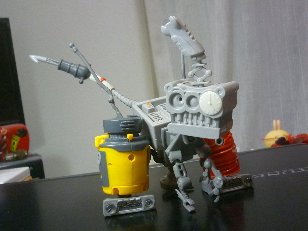 kozeni0505's tweet photo. ティラナイモノサウルス・レッカスル
横顔と思っていただきたく・・・ #JUNKBOTS https://t.co/zdjSZC47Ks