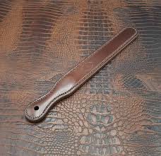 BelfastBooks's tweet photo. If you went to secondary level school in Belfast before the mid 80s, you’ll probably know only too well what this, and I’m surprised that there hasn’t been a class action over brutal corporal punishment in NI schools.
For the record, Belfast straps were MUCH thicker.
#TheStrap https://t.co/UeqR8MLAZG