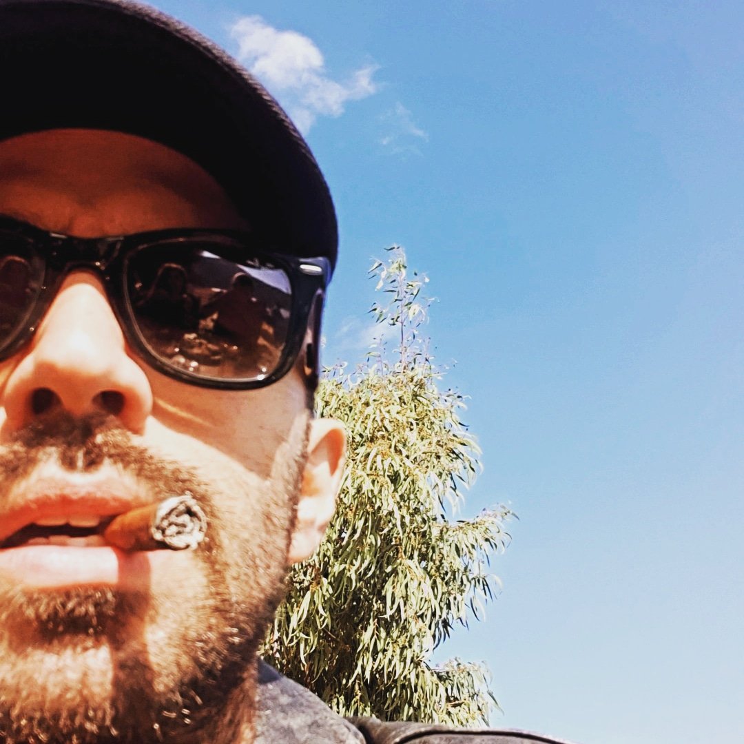 Tasos_digit (@digittasos) on Twitter photo 