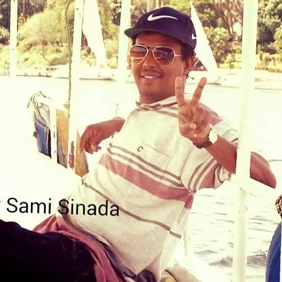 samipupa's tweet photo. لما شفتك رحت ناسي.. كل ناسي الكانو قربي آآآه
بعت غيرك واحتضنتك.. ياحبيييبو جوة قلبي آآآه
وإفتكرتك تبقى أملي... وتبقى زادي في باقي دربي 💜✨ https://t.co/LOOocCOjI3