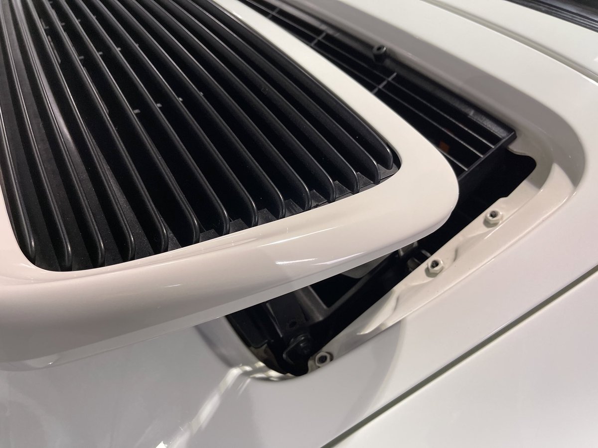 perfectionvalet's tweet image. The Porsche 964 RS is often regarded as the one to own. With its perfect proportions, modest styling and traditional handling characteristics. This was one of many I’ve worked on over the years and was being prepared at the time for sale. #pv2021