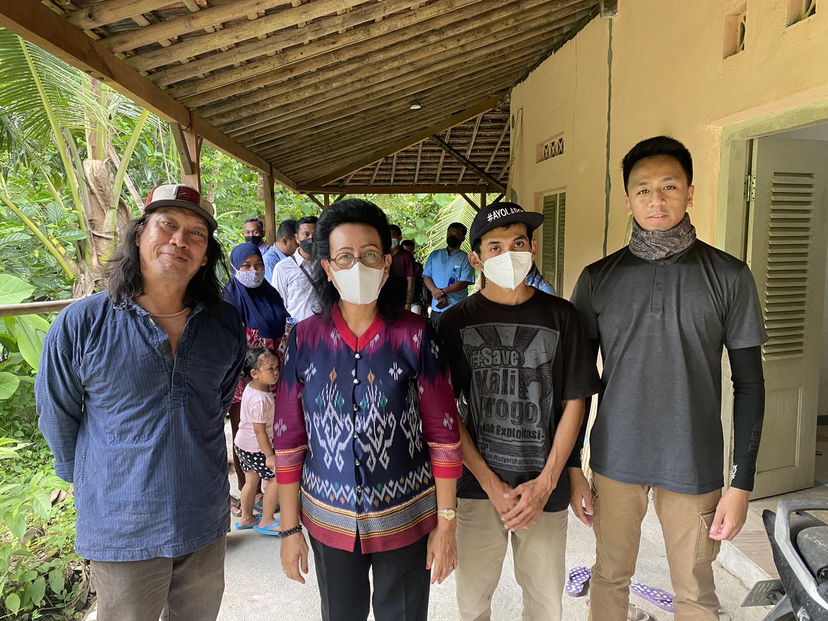 Bersama warga Jomboran yg mengalami kerusakan lingkungan dan polusi suara dampak dr oknum penambangan