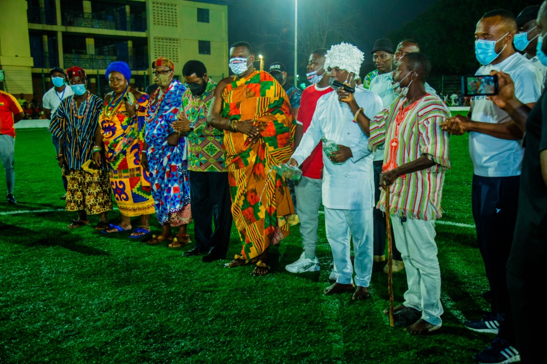 CoastalDevelop2's tweet photo. PRESIDENT DIRECTS MAMPROBI ASTROTURF PITCH TO BE NAMED AFTER STEPHEN APPIAH

President Nana Addo Dankwa Akufo-Addo has directed the Coastal Development Authority (CODA) to name the Mamprobi Astroturf pitch after the former captain of the Black Stars of Ghana, Stephen Appiah. https://t.co/uQHZhmo9DZ