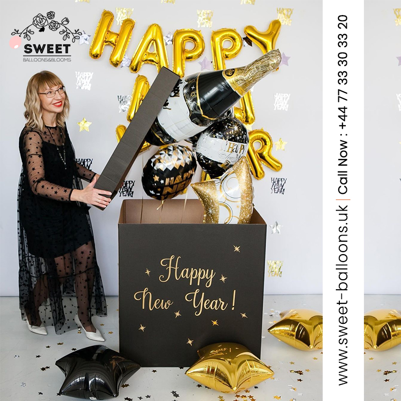 SweetBalloon1's tweet photo. Add more #joy &amp; smiles to your New Year #celebrations. Decorate the party venue with personalised #party balloons by Sweet Balloons. 

Check our huge range of party #balloons, order now and get contactless delivery anywhere in #London. https://t.co/6tcQUVevD9