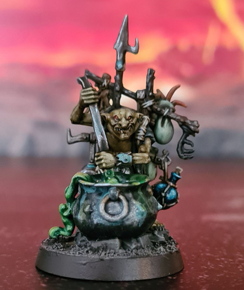 HandsVsWorld's tweet photo. Swampcalla Shaman and his Pot Grot pal.
#WarhammerCommunity #NewAoS #Warmaidens #Warmongers #OrrukWarklans #Kruleboyz #KillaBoss #GreatNashtooth #Murknob #SwampcallaShaman #ManskewerBoltboyz #Gutrippaz #HobgrotSlittaz #Stabgrot #Potgrot https://t.co/lyDFXQvEbP