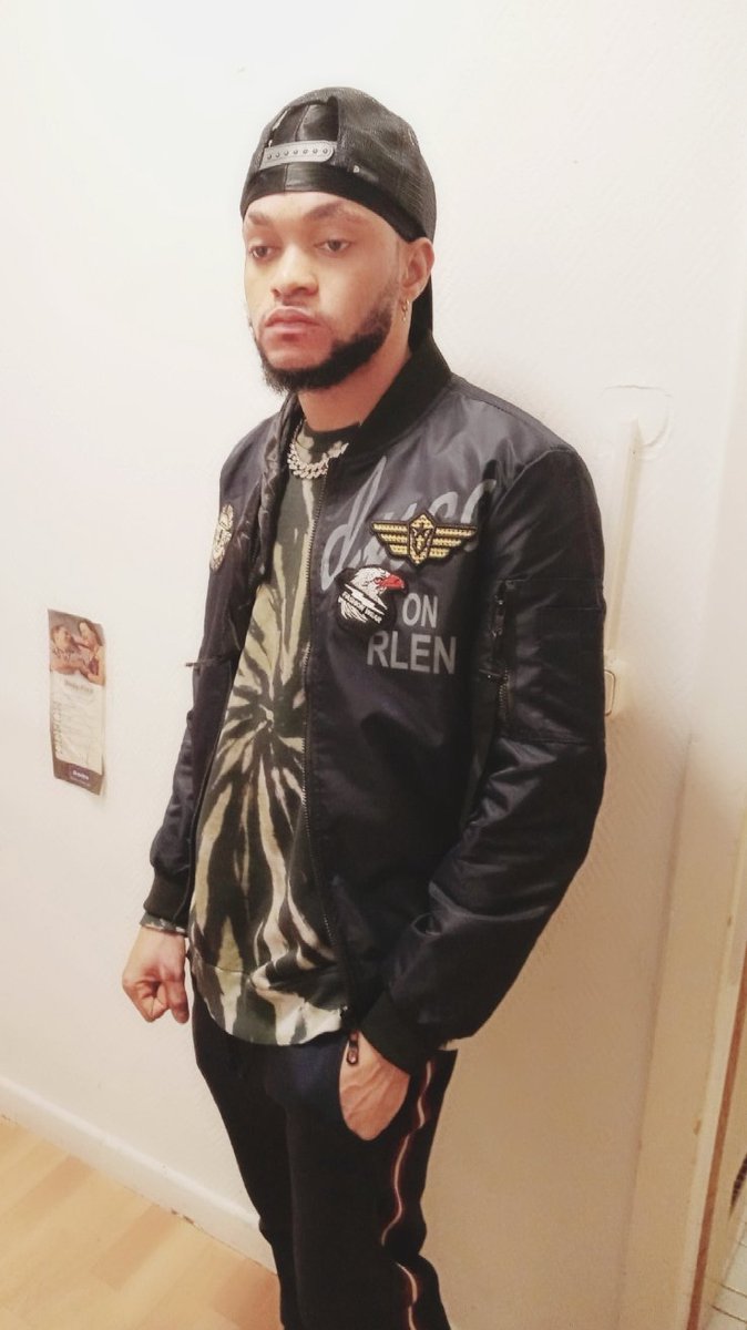 starsolution12's tweet image. #starsolution