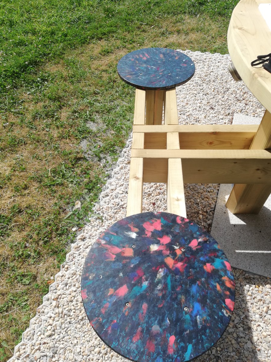 Avec <a href="/mego_recyclage/">MéGO! - Donnez-leur une seconde vie</a>, Eco Action Plus développe Valoplast un matériau à partir de déchets plastiques.