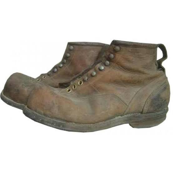 itstitus_'s tweet photo. Konshens starter pack https://t.co/sh6gdSuD6C