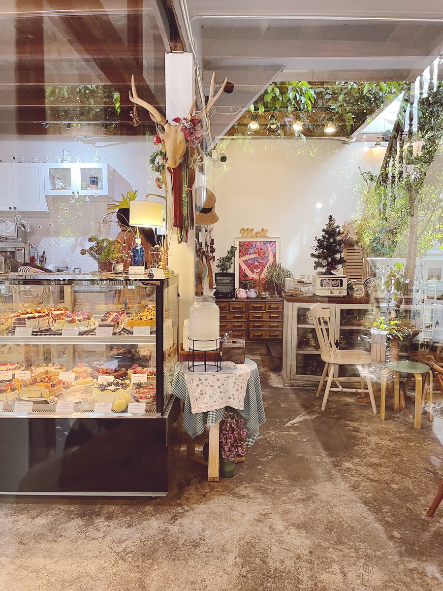 MaliCakery_KK's tweet photo. เปิดตลอดวันหยุดยาวปีใหม่นี้
.
แวะมาเยี่ยมเยือนกันน้า
.
💛#malicakery https://t.co/vkmfU9XMIR
