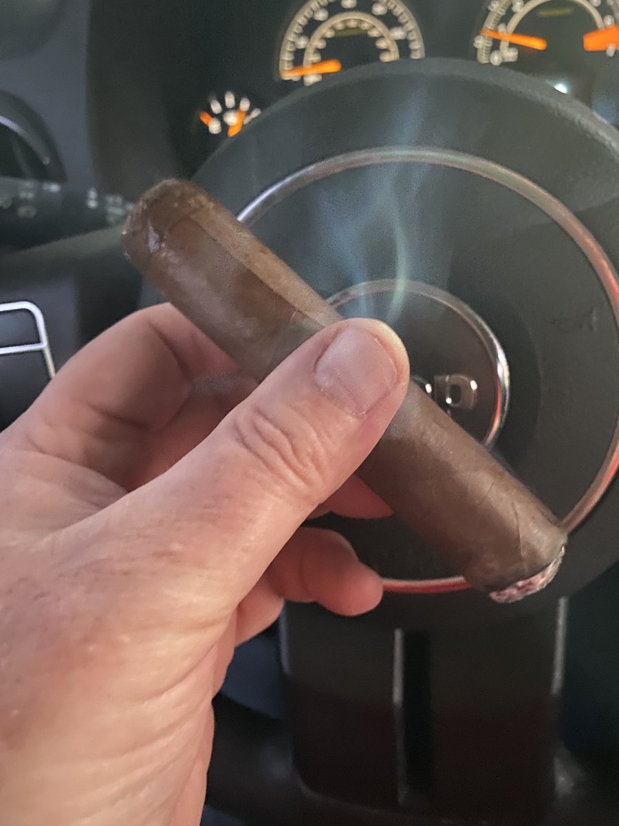 Good morning ☀️ from ⁦<a href="/prohibcigars/">prohibitioncigars</a>⁩