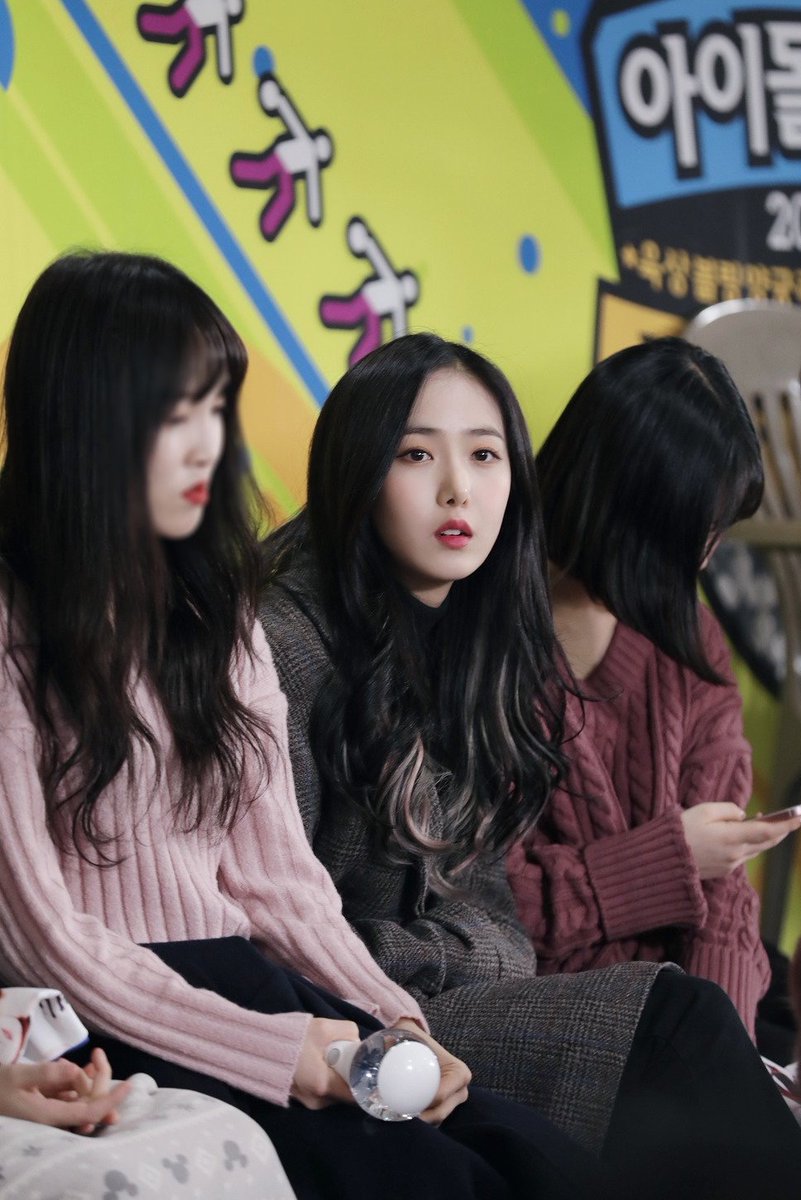 hebarchive's tweet photo. can i keep her in my pocket?👝

@VIVIZ_official
#GFRIEND #VIVIZ #SINB #HEB #여자친구 #신비 #황은비 https://t.co/OjQ0MRwM2U