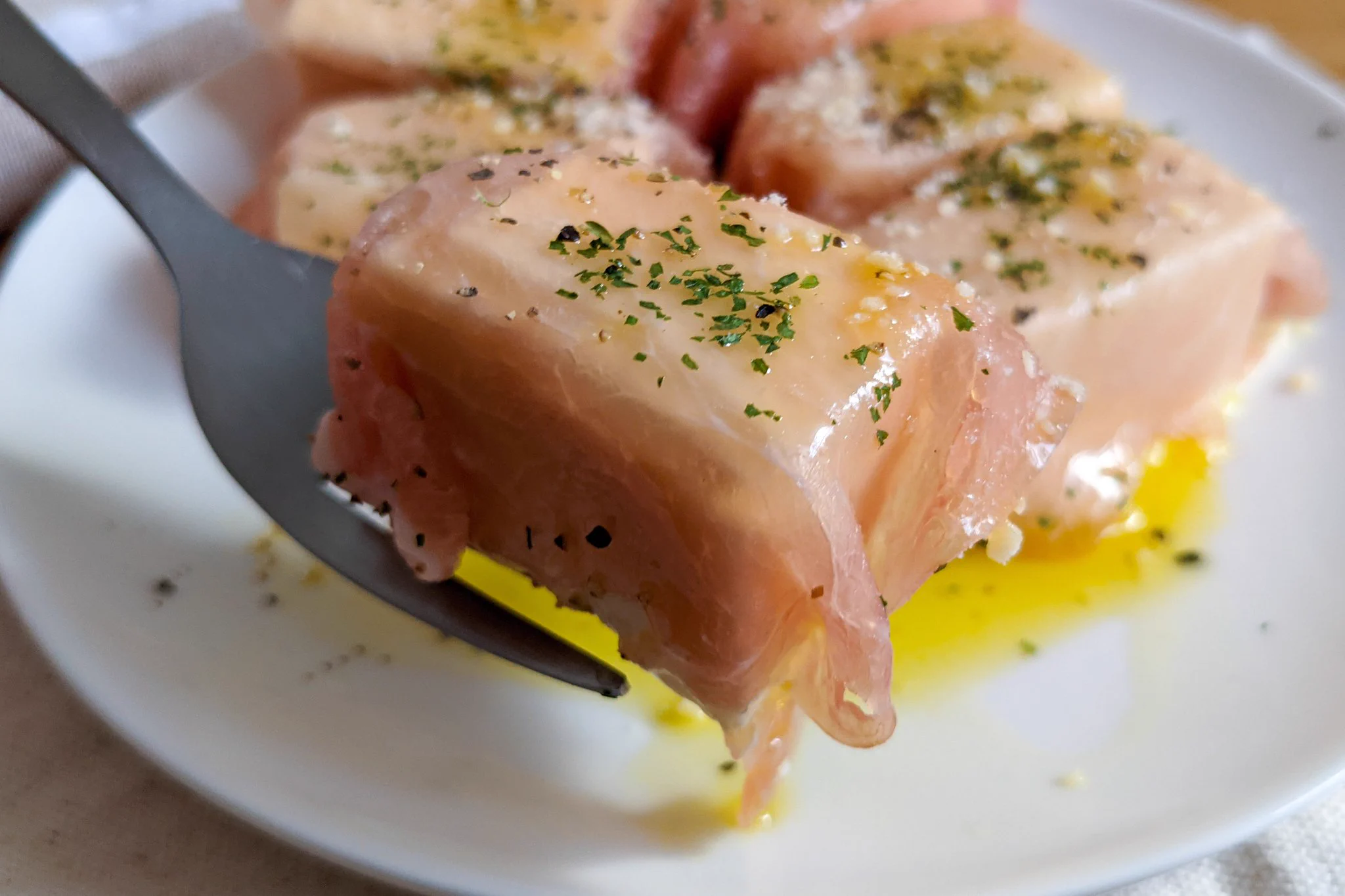 簡単に作れておつまみにもぴったりそう！豆腐や生ハムを使った、とっても美味しそうな料理のレシピ！