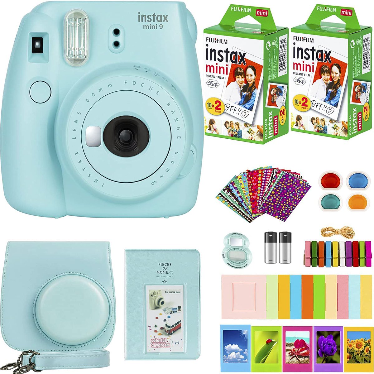 techniques2021's tweet photo. Fujifilm disposable mini camera

Wallet-sized instant pictures are a really neat idea from Fujifilm bringing a fun and practical dimension to everyday photography. 

https://t.co/fQtqoW7Evc https://t.co/XPGH8fwkii