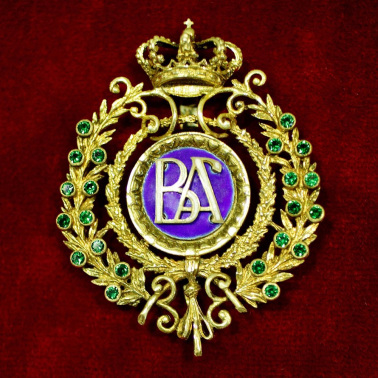 🏅 El Gobierno distingue a 31 personalidades e instituciones de la cultura con la Medalla de Oro al Mérito en las Bellas Artes 2021

👏🏽 Entre los galardonados están #JavierBardem, #IcíarBollaín, <a href="/PalomaSBoficial/">Paloma San Basilio</a>, <a href="/amaraloficial/">Amaral</a>, <a href="/AnaLocking/">Ana Locking</a> o Ian Gibson

culturaydeporte.gob.es/actualidad/202…