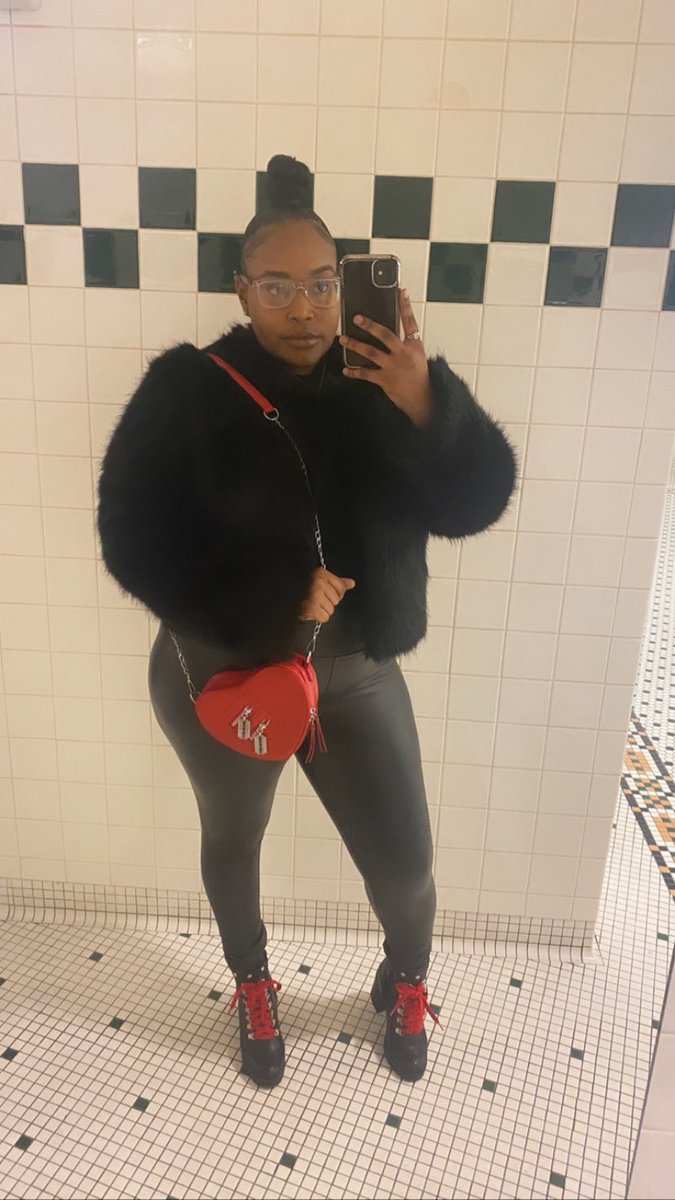 BankRollBreeski's tweet photo. #2021PhotoDump the last picks y’all will see of me from this year ❤️ https://t.co/utm3xXQOea