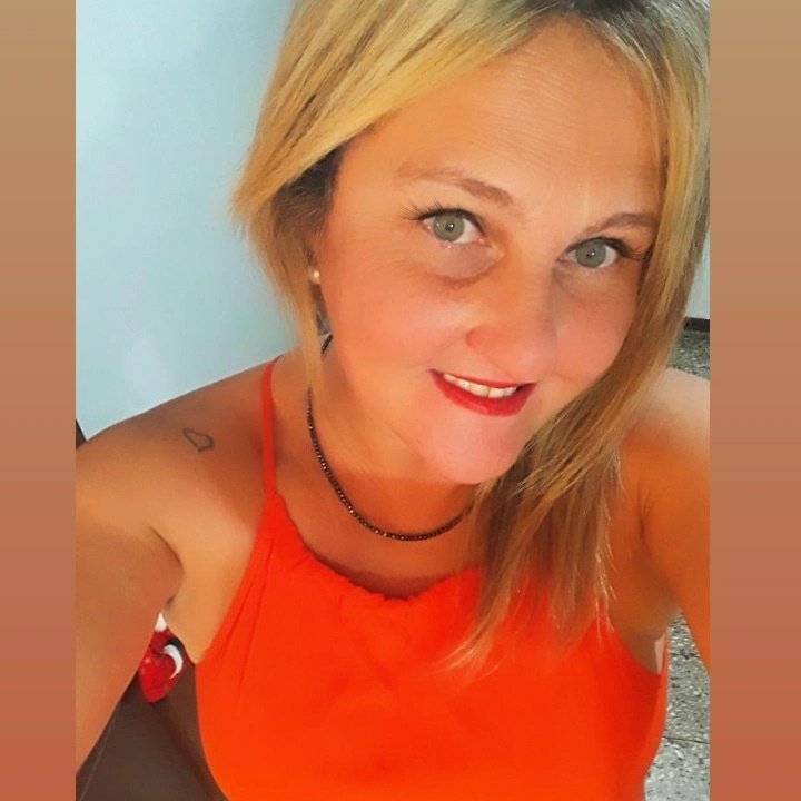 ClauCarnero's tweet photo. #NuevaFotoDePerfil https://t.co/svoINeg8su