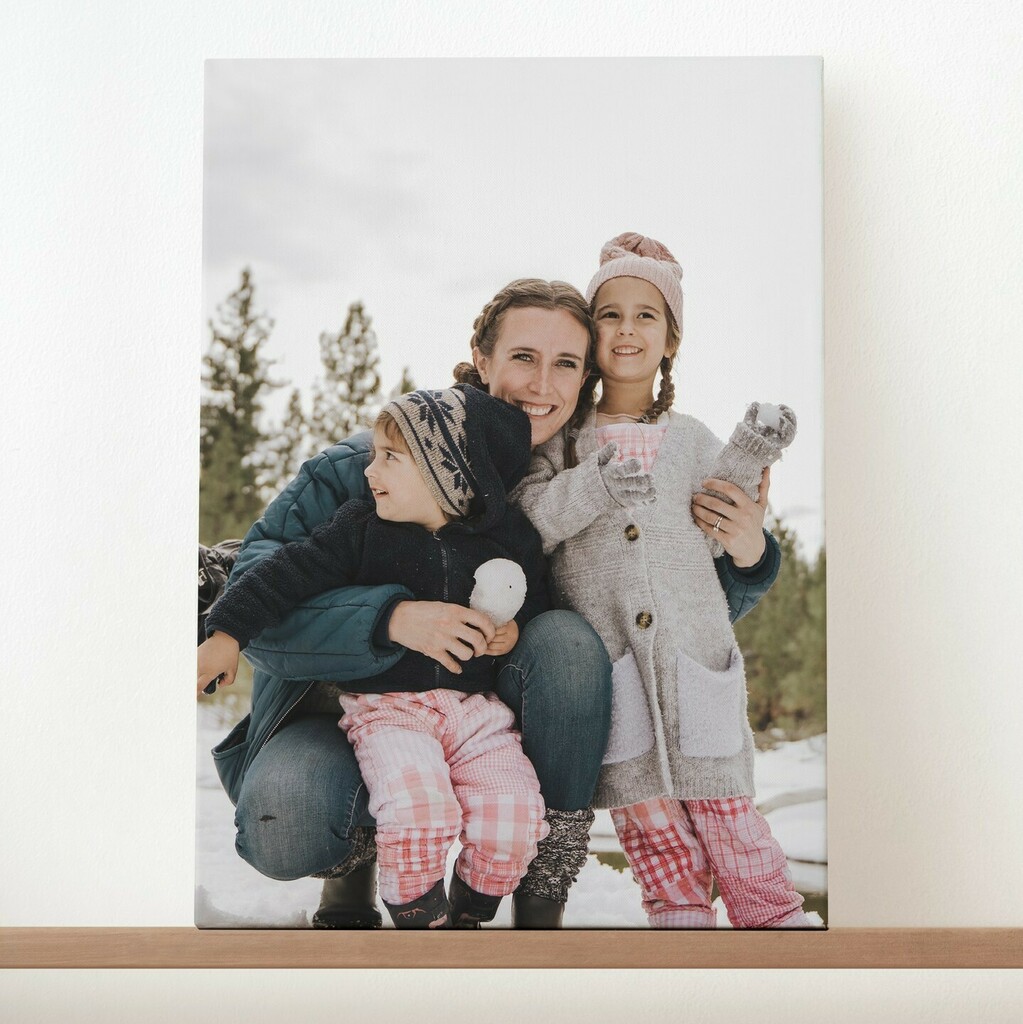 Canvasdesignuk's tweet image. Hands up if you've bought loved ones a canvas for Christmas! 🙌⠀
⠀
#CanvasDesign #canvasprint #canvas #canvasart #printing #wallart #homedecor #canvasprints #canvasprinting #walldecor #canvasartwork #canvaspainting #interiordesign #canvasrolls #photomugs #splitcanvas #printer…