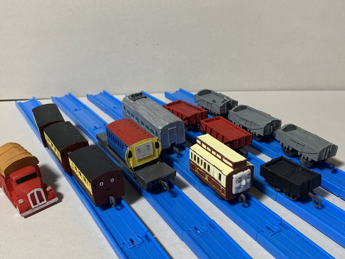 今年も色々作ったな〜。 ディーゼル機関車が多いけど。