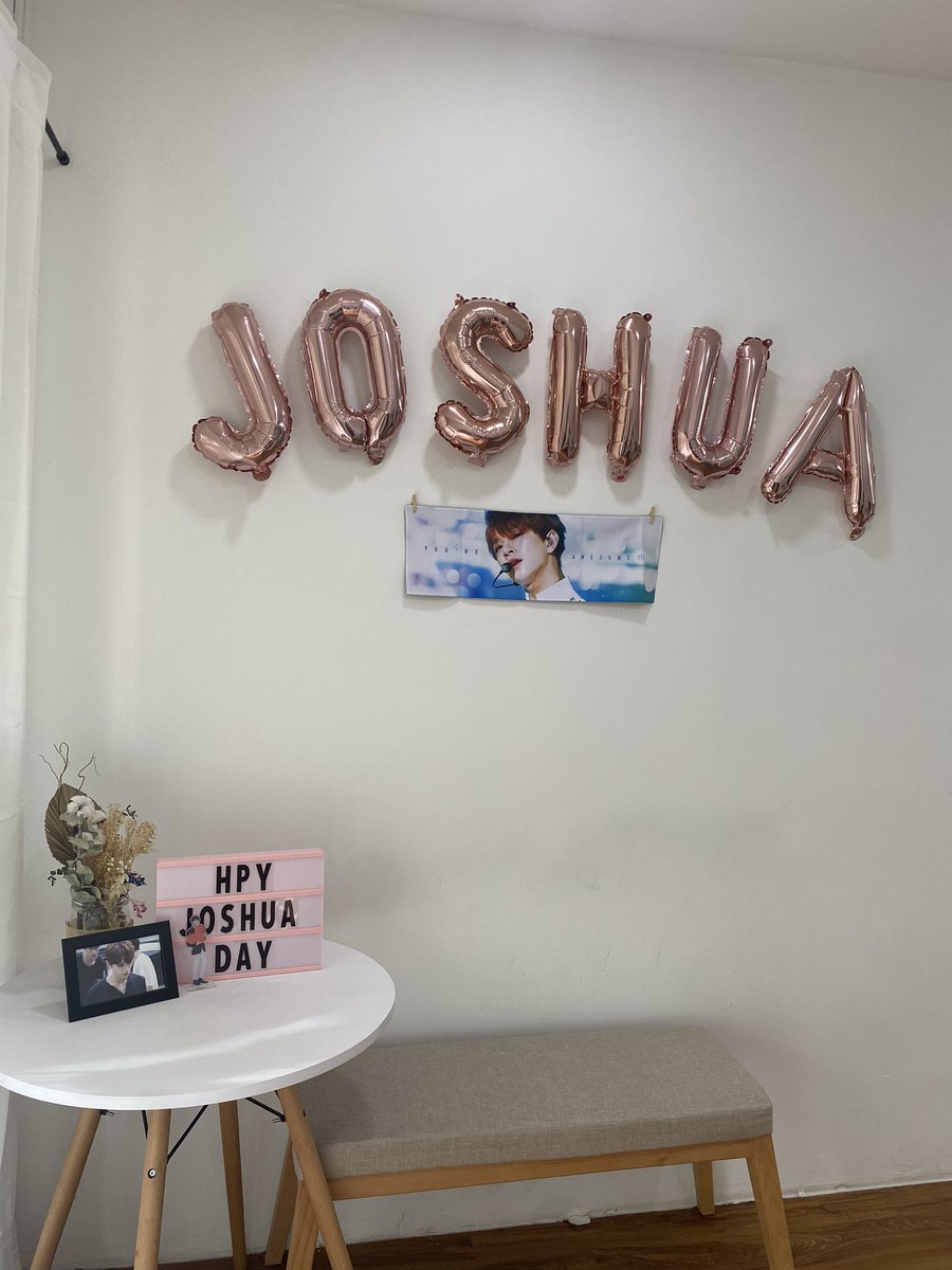 jshushushua's tweet photo. early celebration for shua <3 thank you for hosting!! @MellifluousHJS #MELLIFLUOUSHJS https://t.co/hGMdnaNXQt