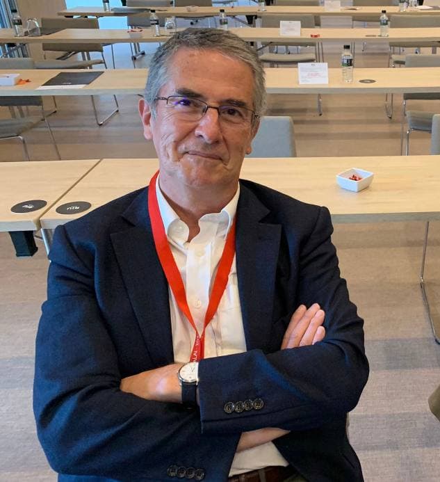 El Gobierno concede la Medalla de Oro al Mérito en las Bellas Artes a Ramón Casas. Este galardón distingue a quienes han destacado en la creación artística y cultural o prestado notorios servicios en el fomento, desarrollo o difusión del arte y la cultura adepi.net/2021/10/30/adi…