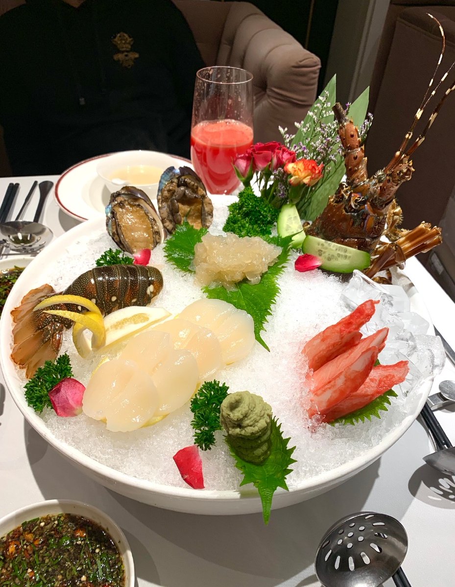 h4dup's tweet photo. My favorite seafood, thanks to the best girlfriends for inviting me to eat my favorite seafood meal. https://t.co/VWpHj7de8j