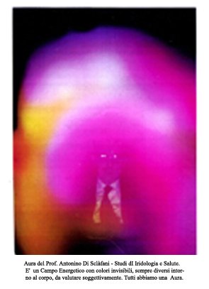 Purtroppo, quasi nessuno conosce la propria "AURA PERSONALE". Questa in basso, e' quella di chi scrive./<a href="/iridiesalute/">antonino.di.sclafani/@iridiesalute</a>/#Antonino/#ricerca.