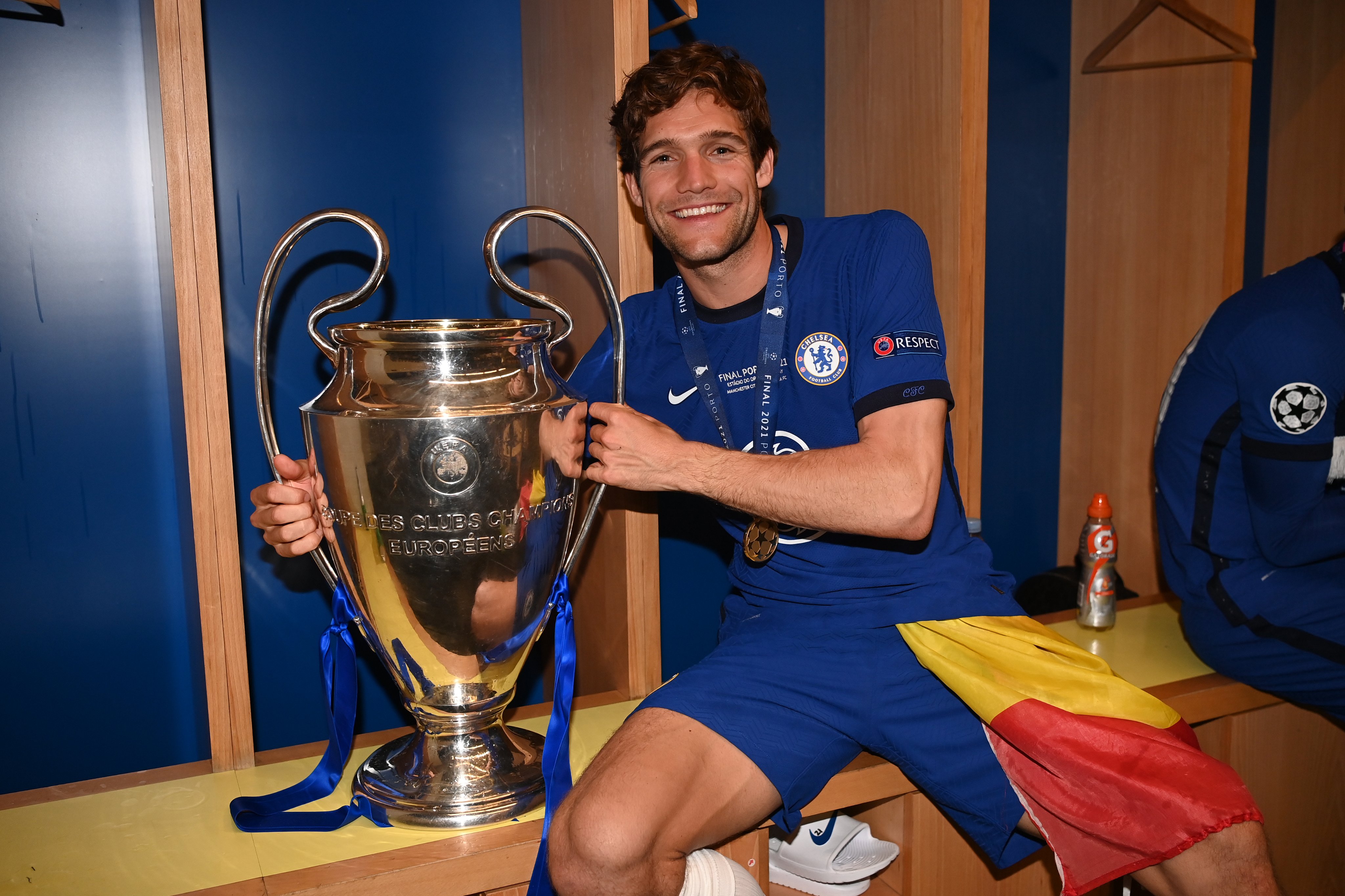 Former Chelsea star Marcos Alonso to leave Barcelona at the end of the current campaign.