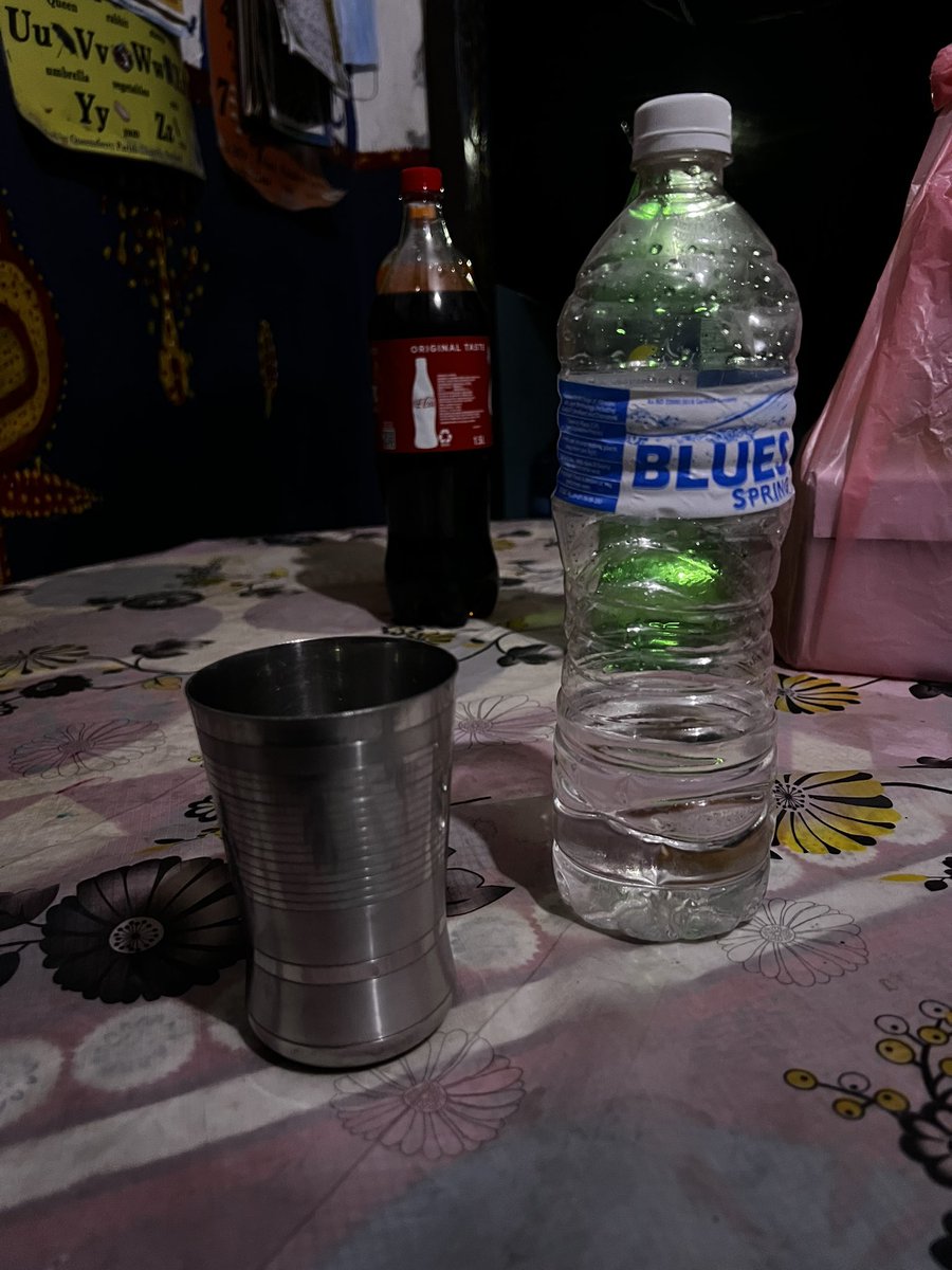 samanthaiam's tweet photo. Dai brought out the local stuff. #notwater https://t.co/S3YUJC5BXd