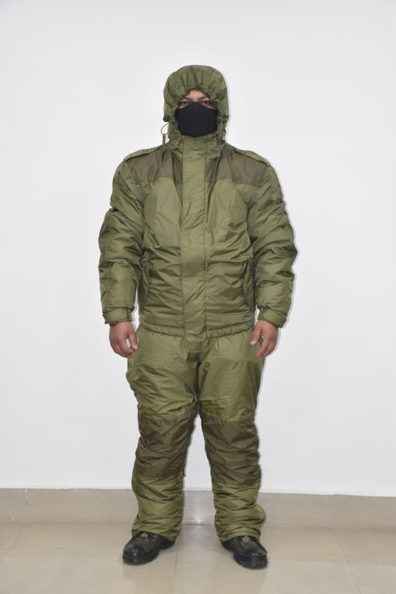ANI's tweet photo. Extreme Cold Weather Clothing System (ECWCS) designed by Defence Institute of Physiology and Allied Sciences (DIPAS), DRDO Delhi https://t.co/41wLjlqDhp