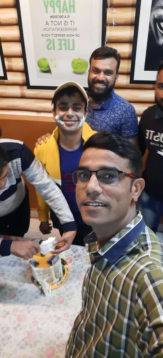InkGraphTechno's tweet photo. Happy birthday, #Apoorv Sir. we wish you a long and successful career. You have always been so inspiring to us, and it is our pleasure and pride to be able to work with a boss like you

!! Best Wishes From Inkgraph Family !!

#inkgraph #boss #happybirthday #cake #entrepreneur https://t.co/W1iqS5l6pm