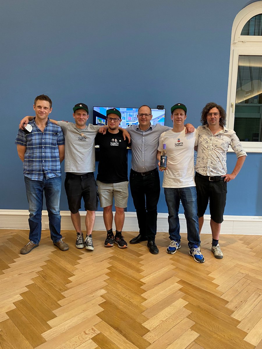 WeidingerAlfred's tweet photo. 17/ In June 2022, the OK in Linz will show @cryptowiener_ – A Point of Contact with Other Worlds and the Virtual World. It will be the very first hybrid exhibition by the Viennese collective. Our aim is to explain the Metaverse in a clear and easily understandable manner. https://t.co/leJRt8Wkdl