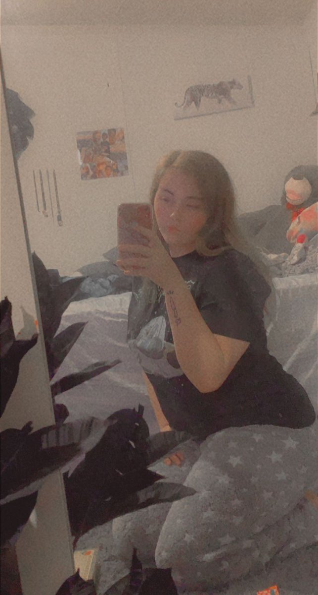 ymmus420's tweet photo. Wake up and send all day 🥴😍

Findom • paypig • feetpics • cashpig https://t.co/Y8EnkQicwH