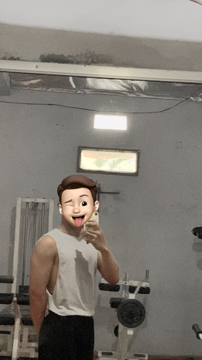 paopaopaw tweet picture