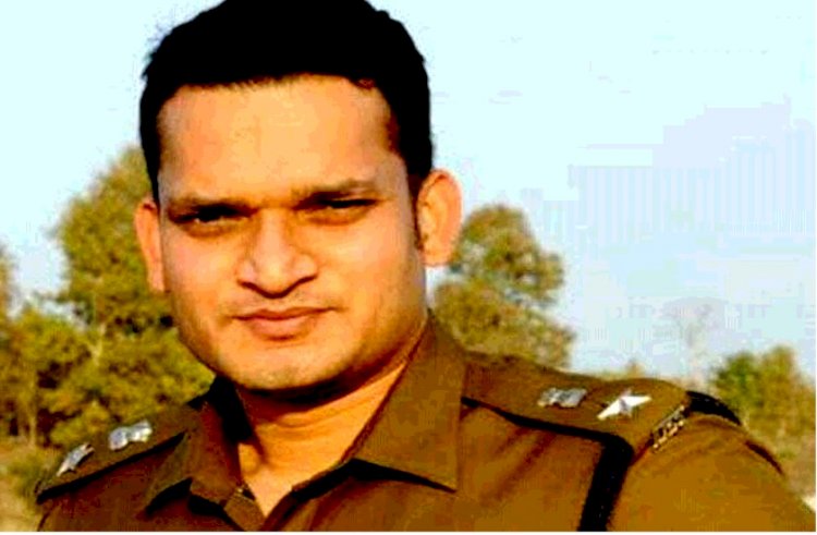 गौरव तिवारी क्राइम कंट्रोल के माहिर और समाज के प्रति समर्पित पुलिस कप्तान - thefameindia.comगौरव-तिवारी-क्राइम-कंट्रोल-के-माहिर-और-समाज-के-प्रति-समर्पित-पुलिस-कप्तान
#IPS #FameIndia #ipsGauravTiwari #thefameindia #fameindiapublication #fameindiamagzine