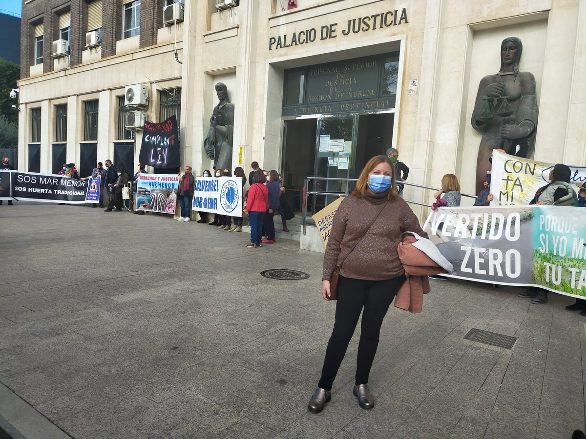 valcarcelcosta's tweet photo. JUSTICIA para el Mar Menor. No me olvidaré nunca de este asesinato al medioambiente en la Región. No me olvidaré de quiénes son responsables, los gobiernos del PP Murcia.
#sosmarmenor https://t.co/OUcBcoW08A
