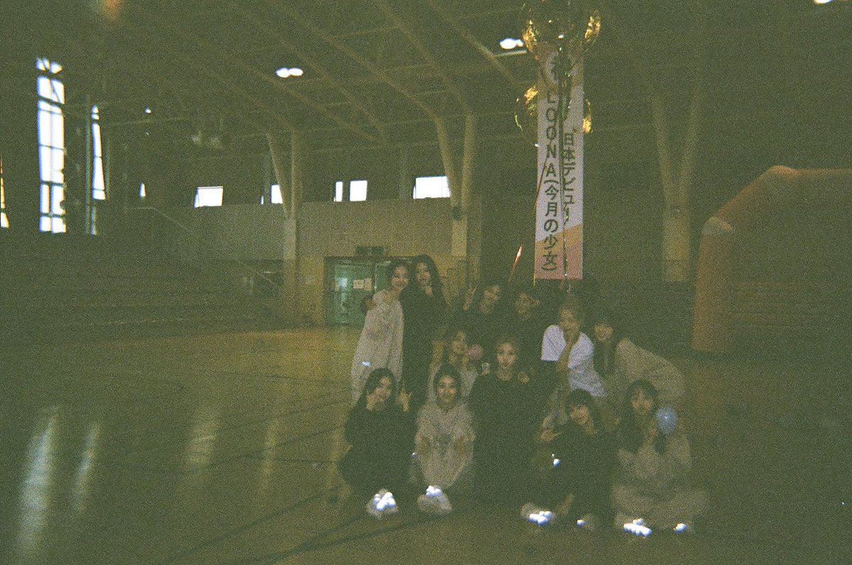 HeeJin France 🐰 tweet media